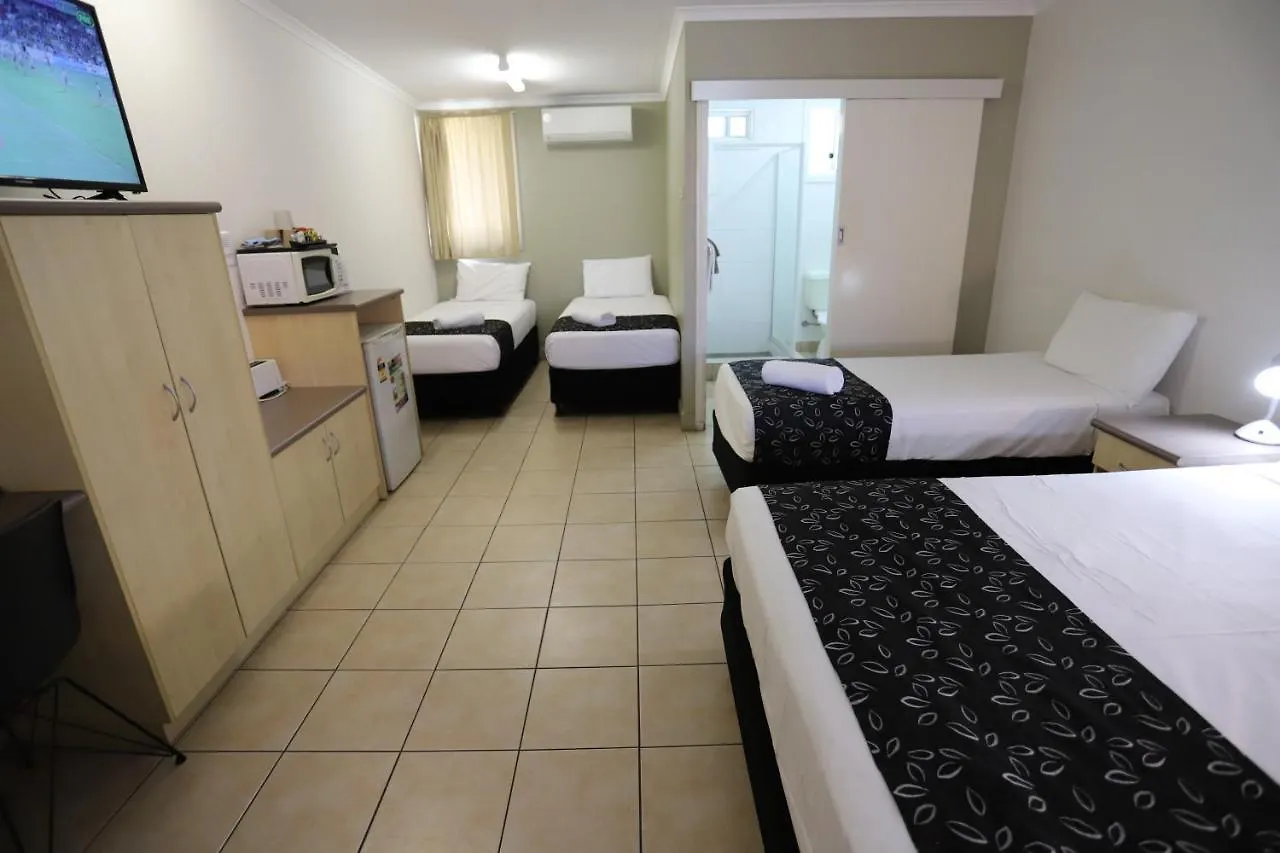 ***  Tropic Coast Motel Mackay Australia