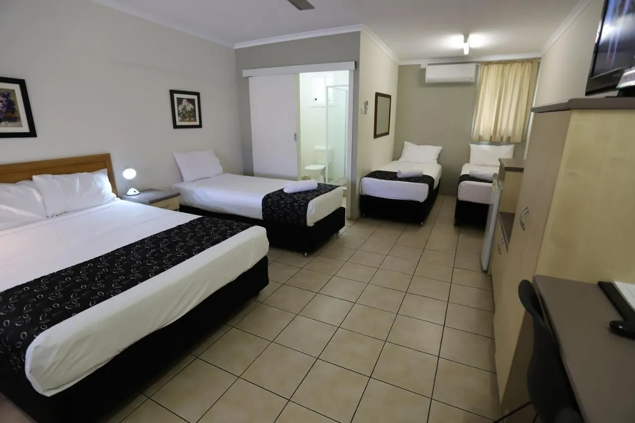 Tropic Coast Motel Mackay 3*,