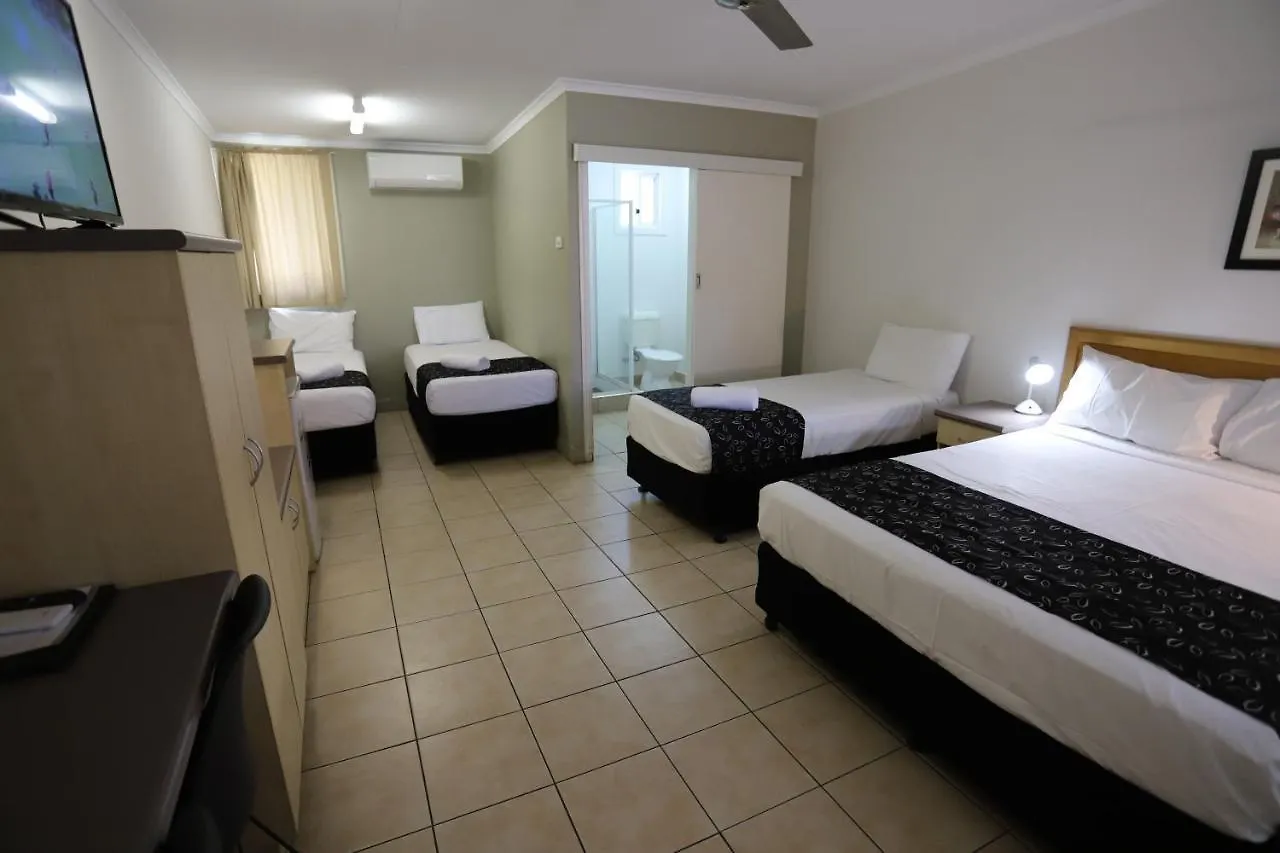 ***  Tropic Coast Motel Mackay Australia